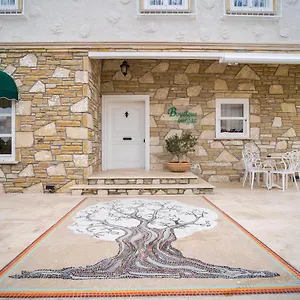 Otel B&y Burgaz, Selçuk